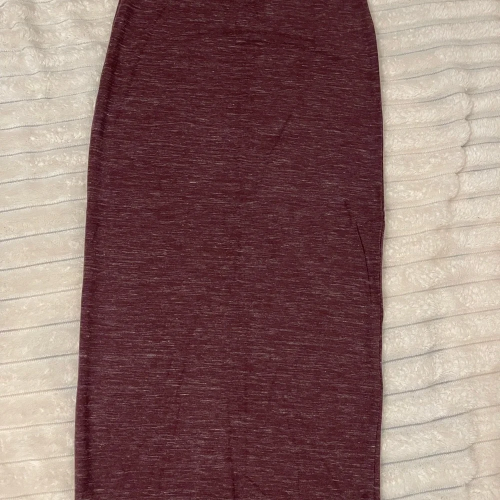 ZARA 1 top with 3 skirts to MIX N MATCH - Picture 4 of 6